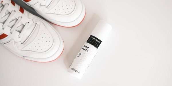 Perfect White Sneakers in Summer: How to Keep Them Looking Like New ☀️